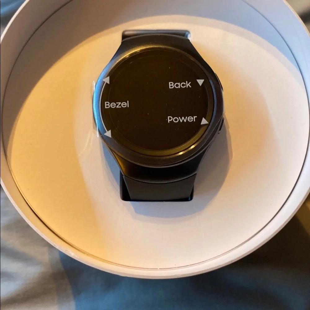 Samsung Gear S2 SmartWatch NEW